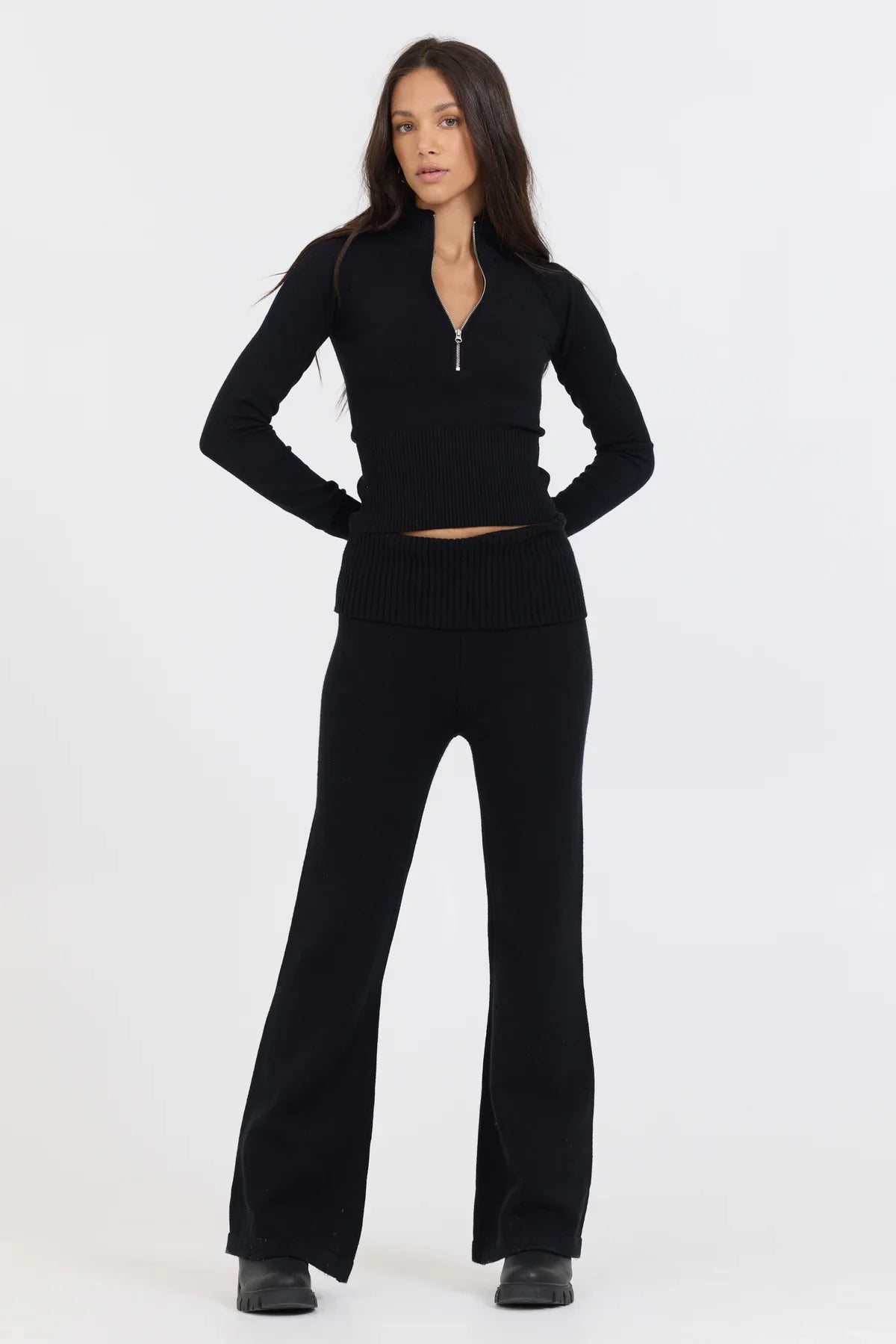 VINTAGE HAVANA BLACK SLIM FIT KNIT QUARTER ZIP
