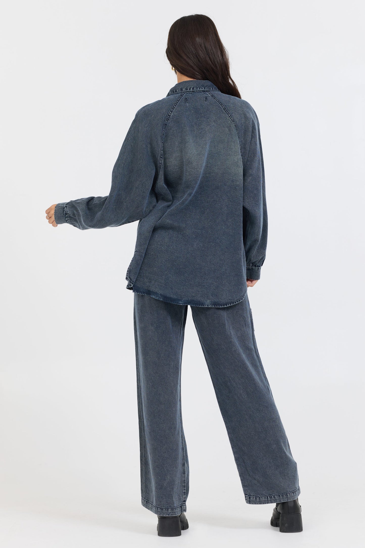VINTAGE HAVANA DEEP DENIM TWILL TENCEL ZIP UP COLLARED SHIRT