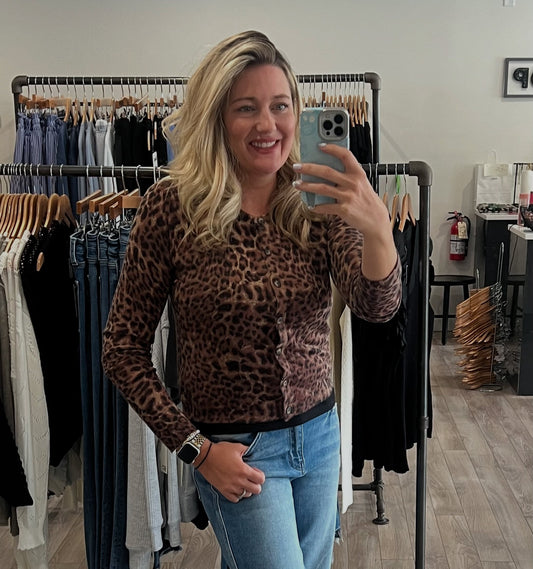 OLIVACEOUS CHRISSY LEOPARD CARDIGAN