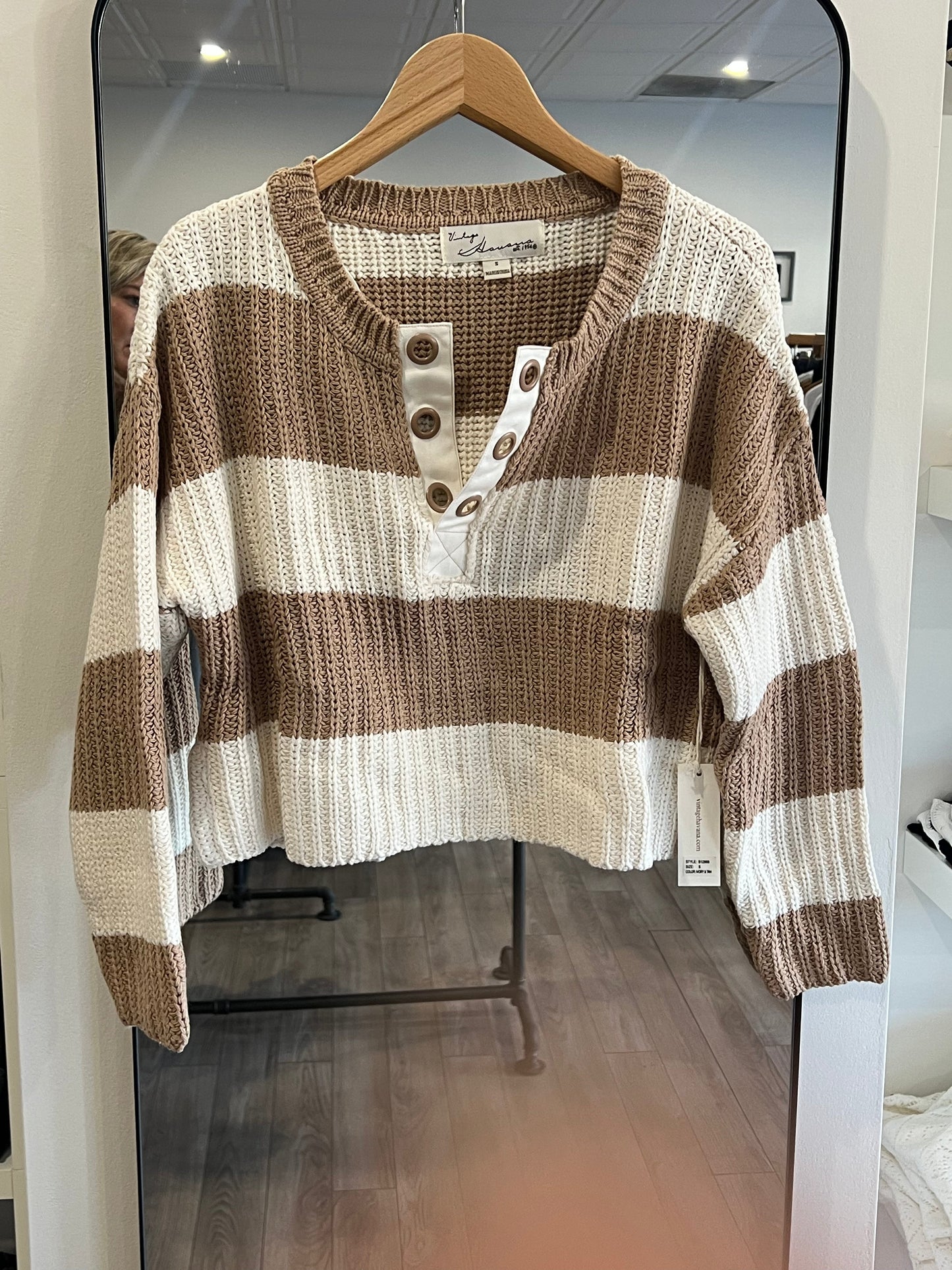 VINTAGE HAVANA IVORY & TAN STRIPED GROMMET SWEATER