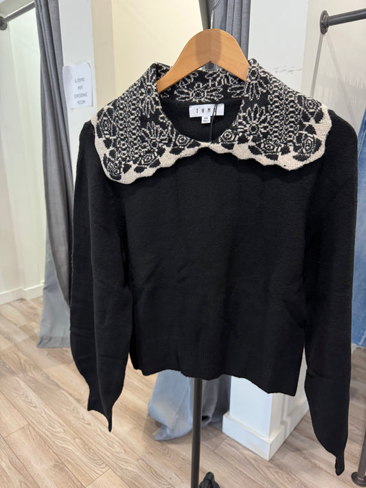 THML BLACK CREAM COLLARED SWEATER TOP