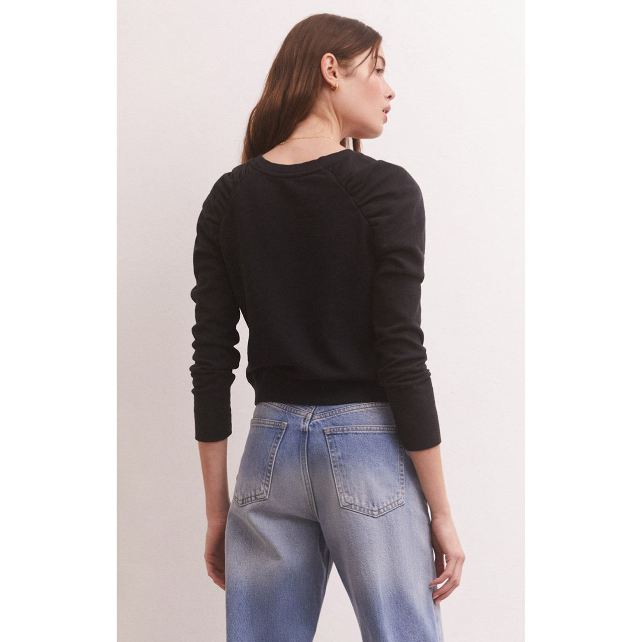 Z SUPPLY AZALEA LONG SLEEVE SWEATSHIRT IN BLACK
