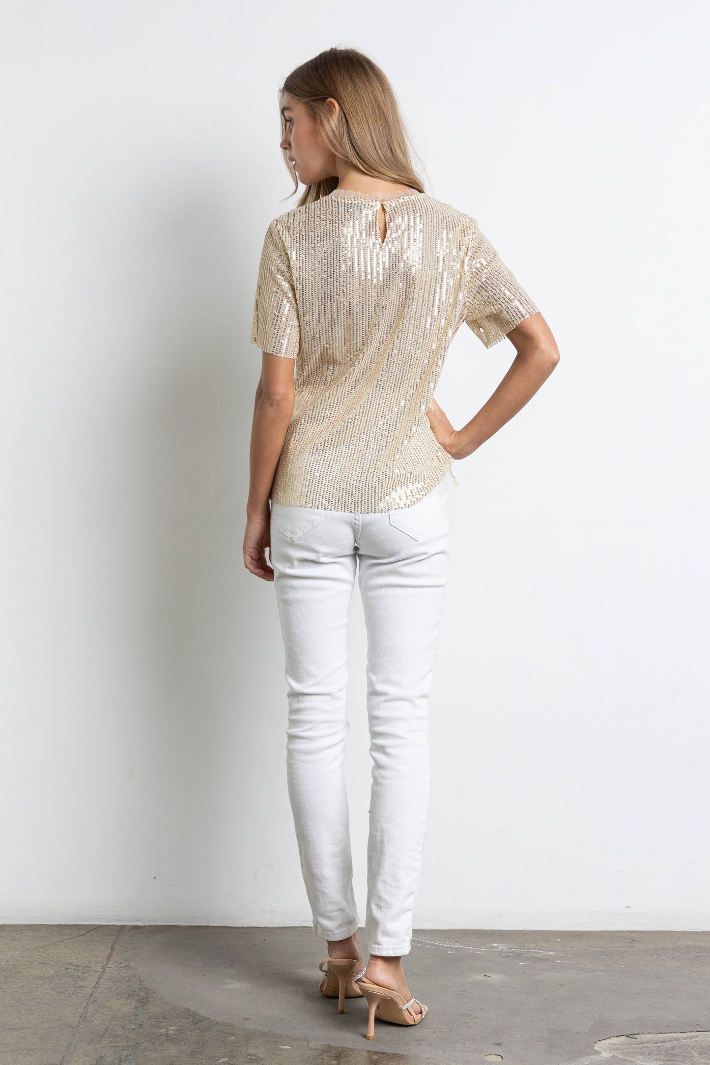 GOLD SEQUIN ROUND NECK TULLE TOP