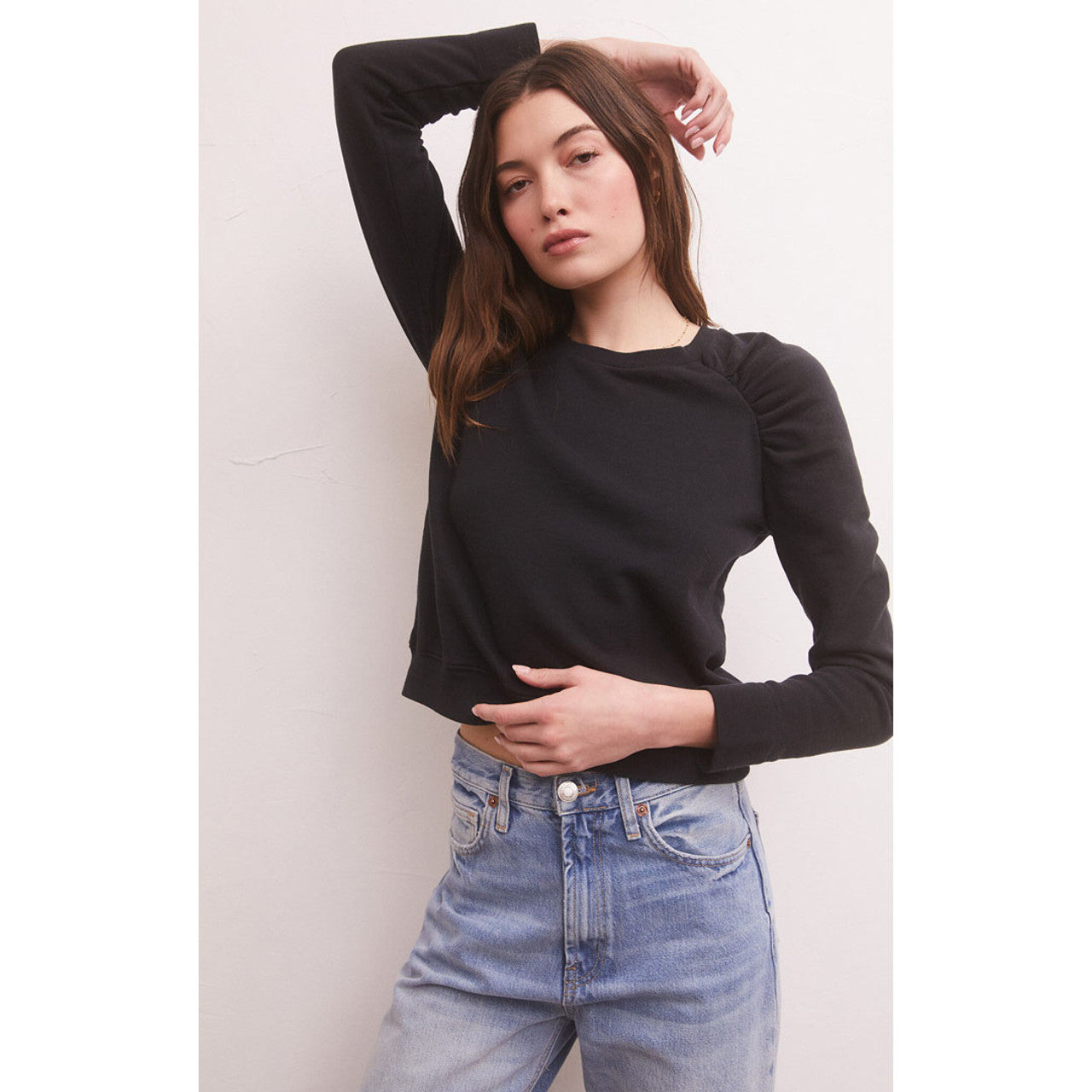 Z SUPPLY AZALEA LONG SLEEVE SWEATSHIRT IN BLACK
