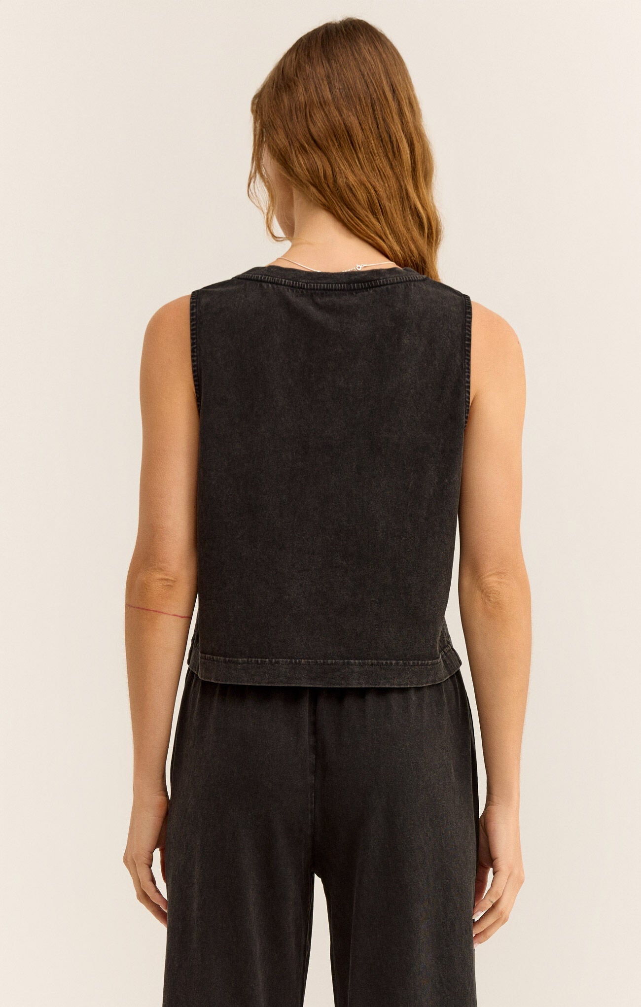 Z SUPPLY SLOANE V-NECK WASHED BLACK