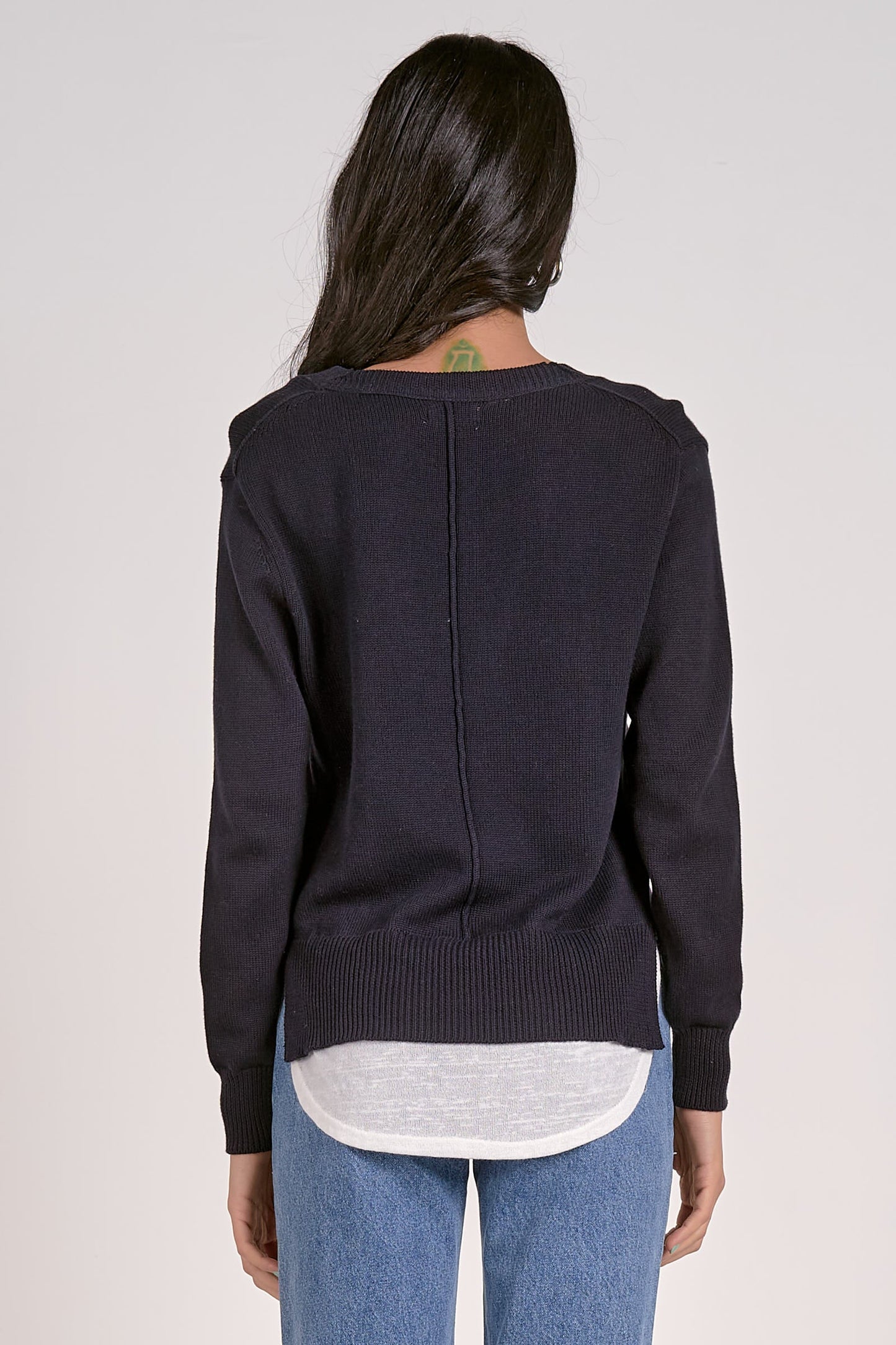 ELAN NAVY WHITE V NECK LAYERED SWEATER