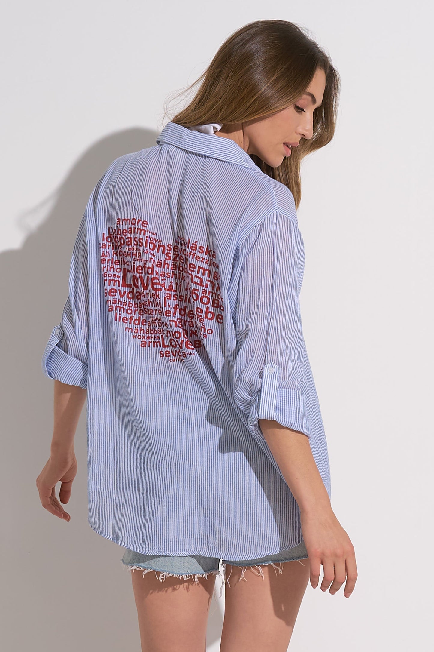 ELAN BLUE WHITE HEART LOVE BUTTON DOWN FINAL SALE