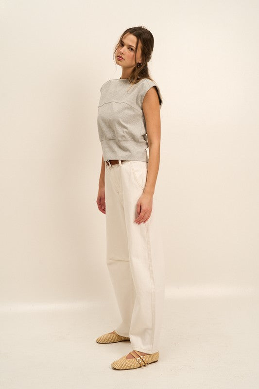 GREY BACK BUCKLE SLEEVELESS KNIT TOP