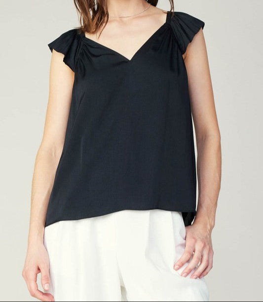 CURRENT AIR BLACK SWEETHEART RUFFLE SLEEVE TOP