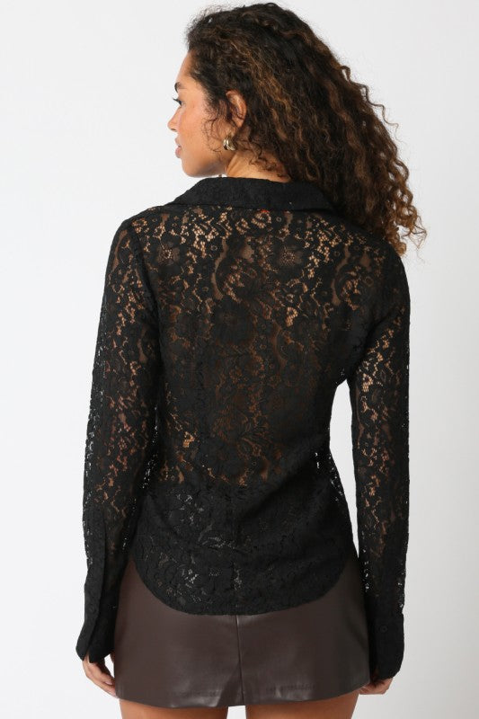 OLIVACEOUS BLACK LACE BUTTON FRONT