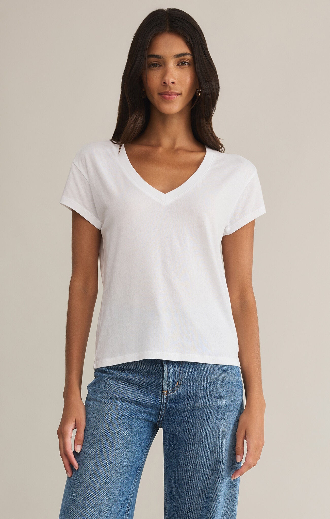 Z SUPPLY MODERN V NECK TEE WHITE