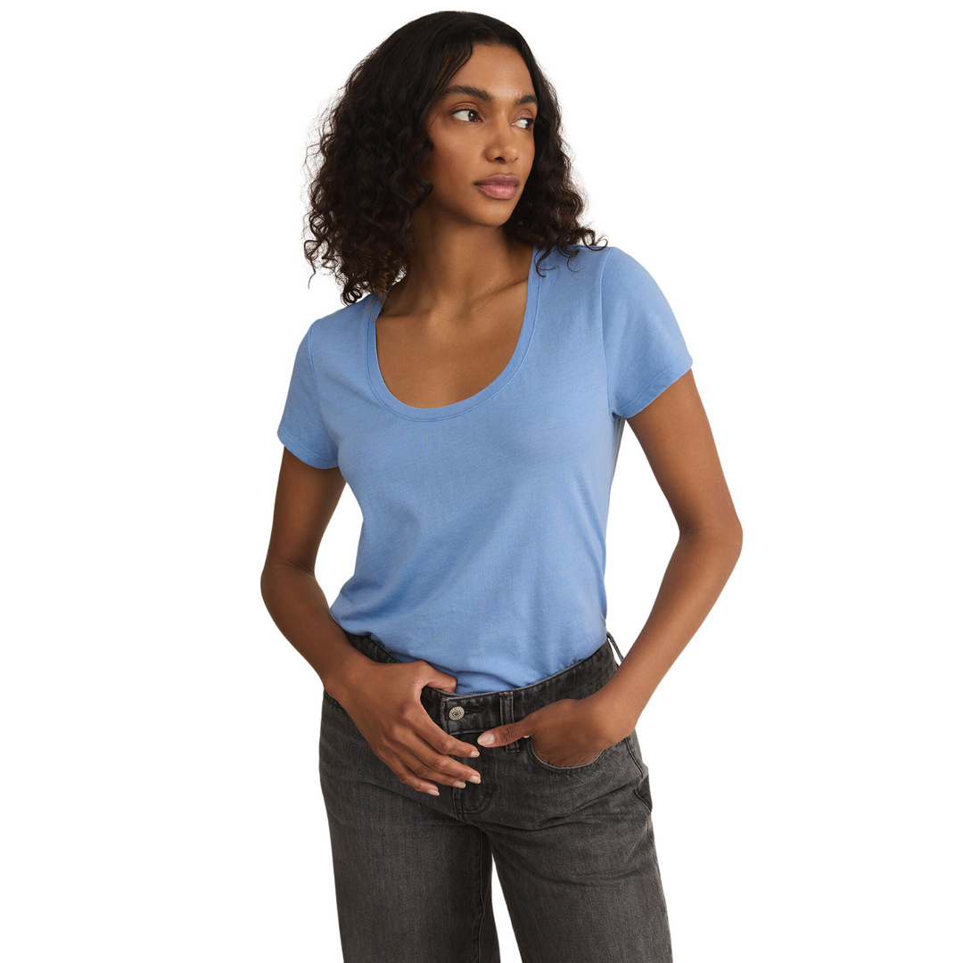 Z SUPPLY ANYWHERE SCOOP TEE BLUE RIVER
