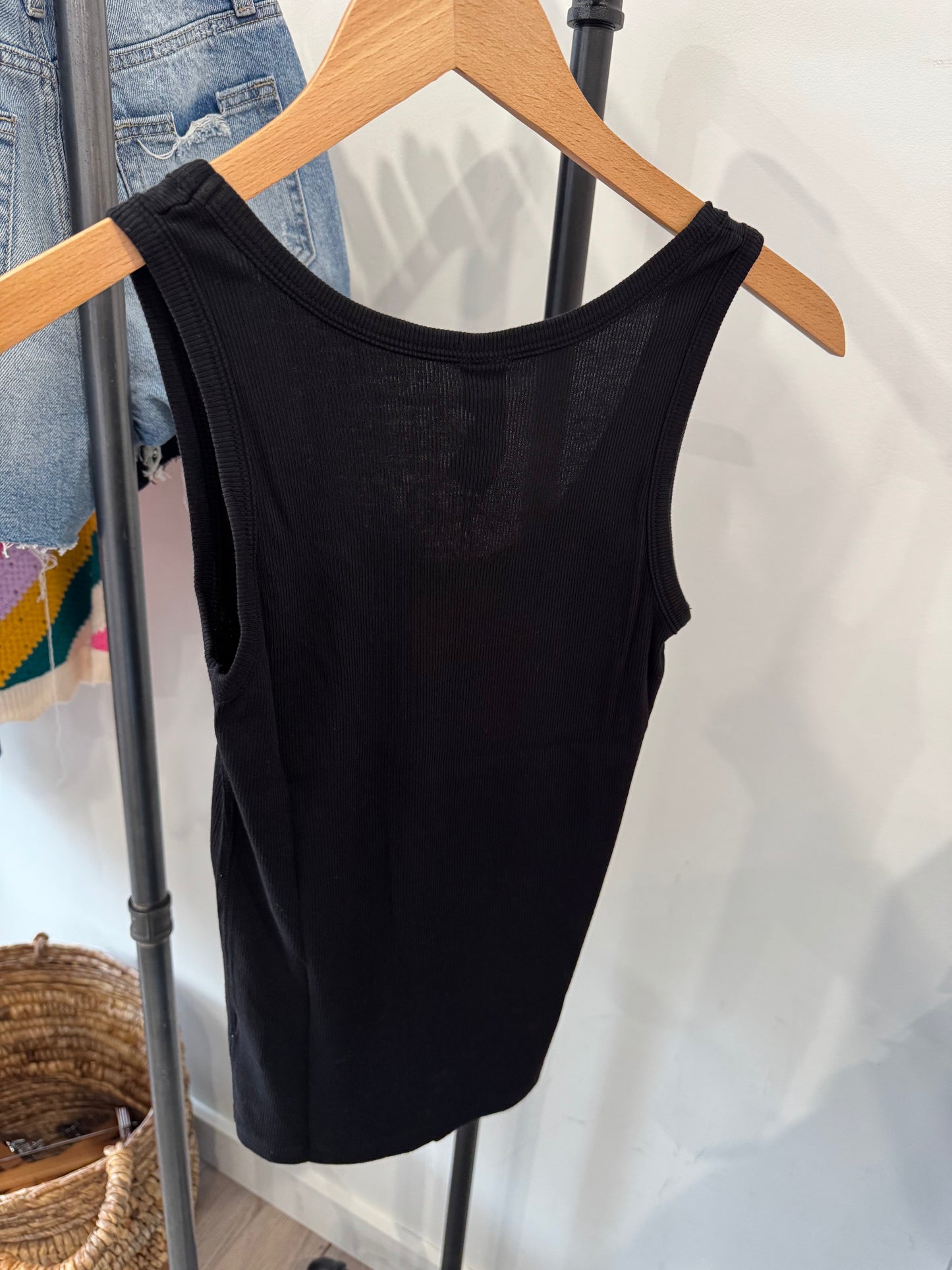 BOBI BLACK FITTED CROP SHELL TANK