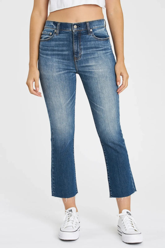 DAZE SHY GIRL SNOOZE