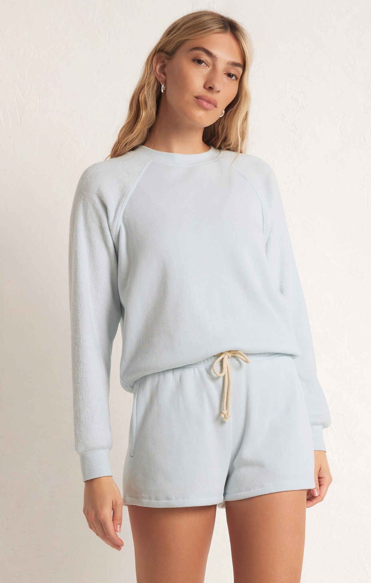 Z SUPPLY SALDANA REVERSE FLEECE TOP POOL BLUE
