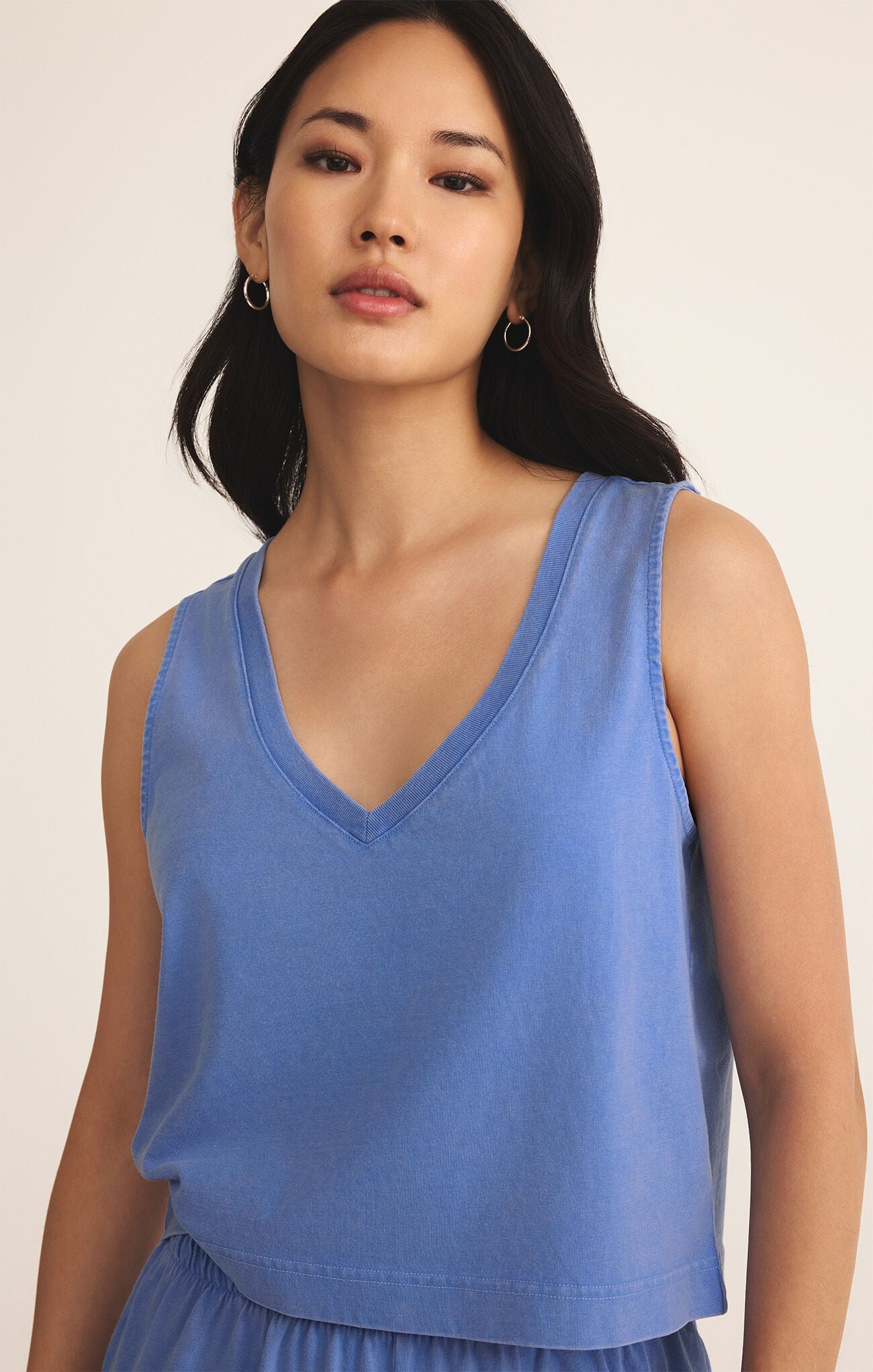 Z SUPPLY SLOANE V-NECK TANK BAY BLUE