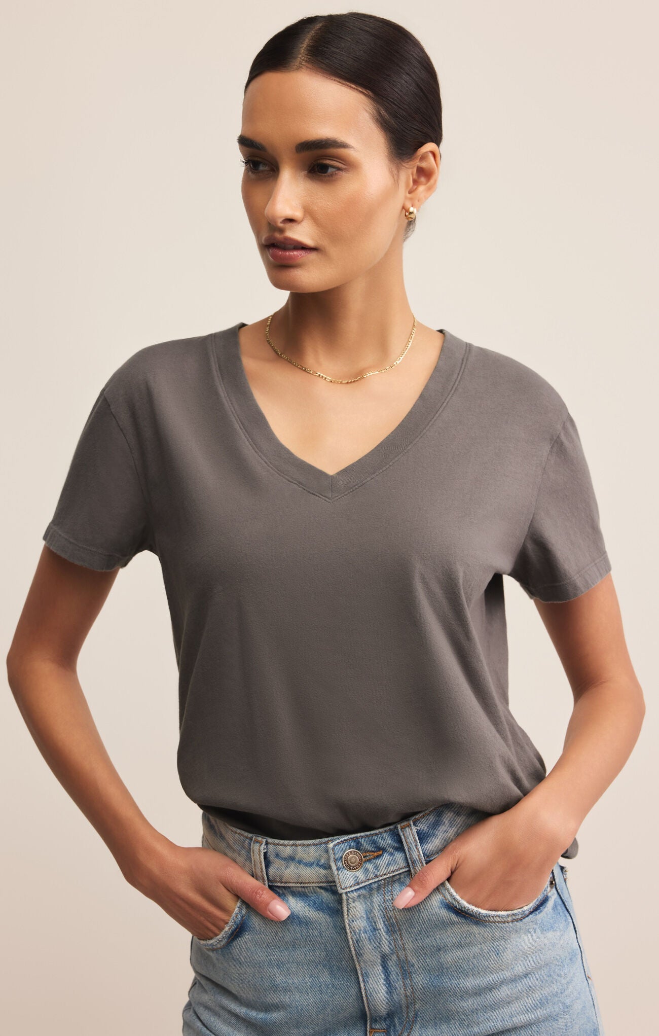 Z SUPPLY WEEKDAYS V NECK TEE WASHED GREY